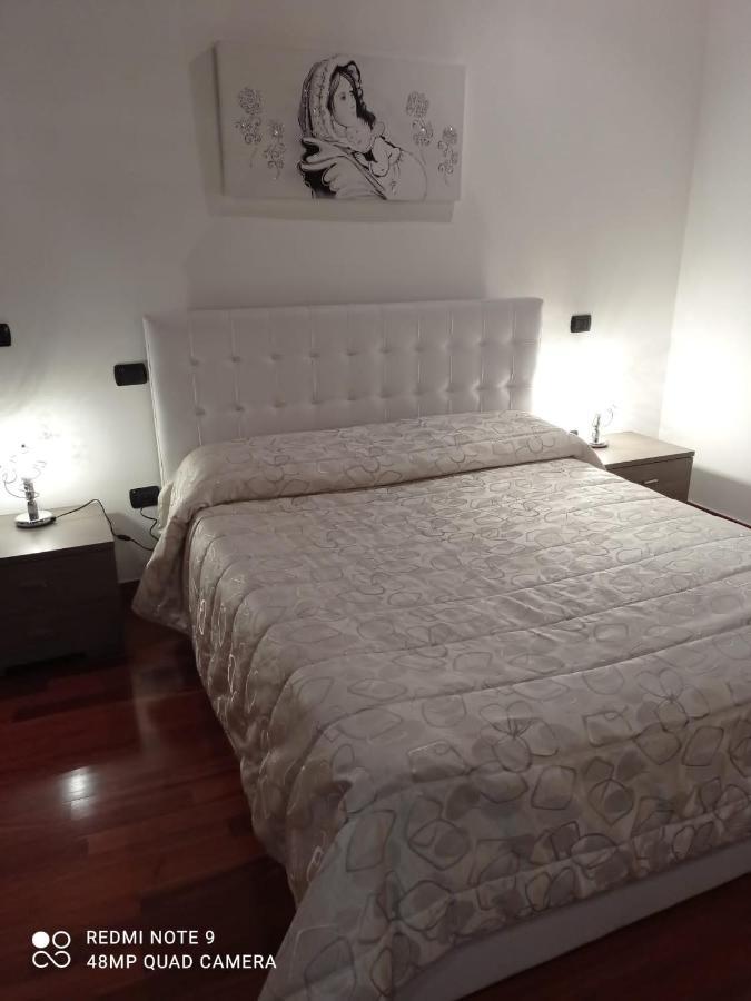 Dimora Di Mara Bed & Breakfast Santeramo in Colle Exterior photo